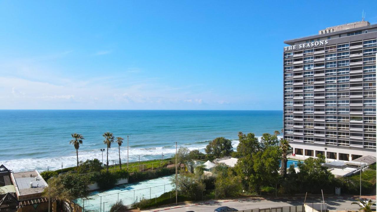 King David Apartment Нетания Екстериор снимка